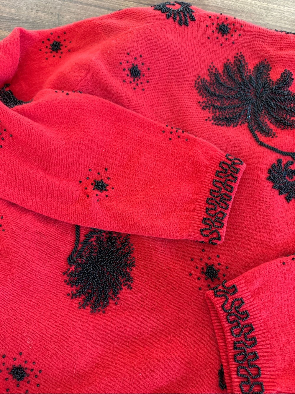 Vintage Beaded cardigan sweater from Hong Kong - Picture 12 of 13